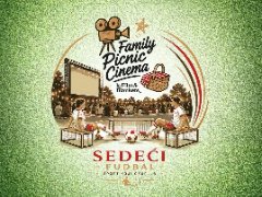 Family Picnic Cinema